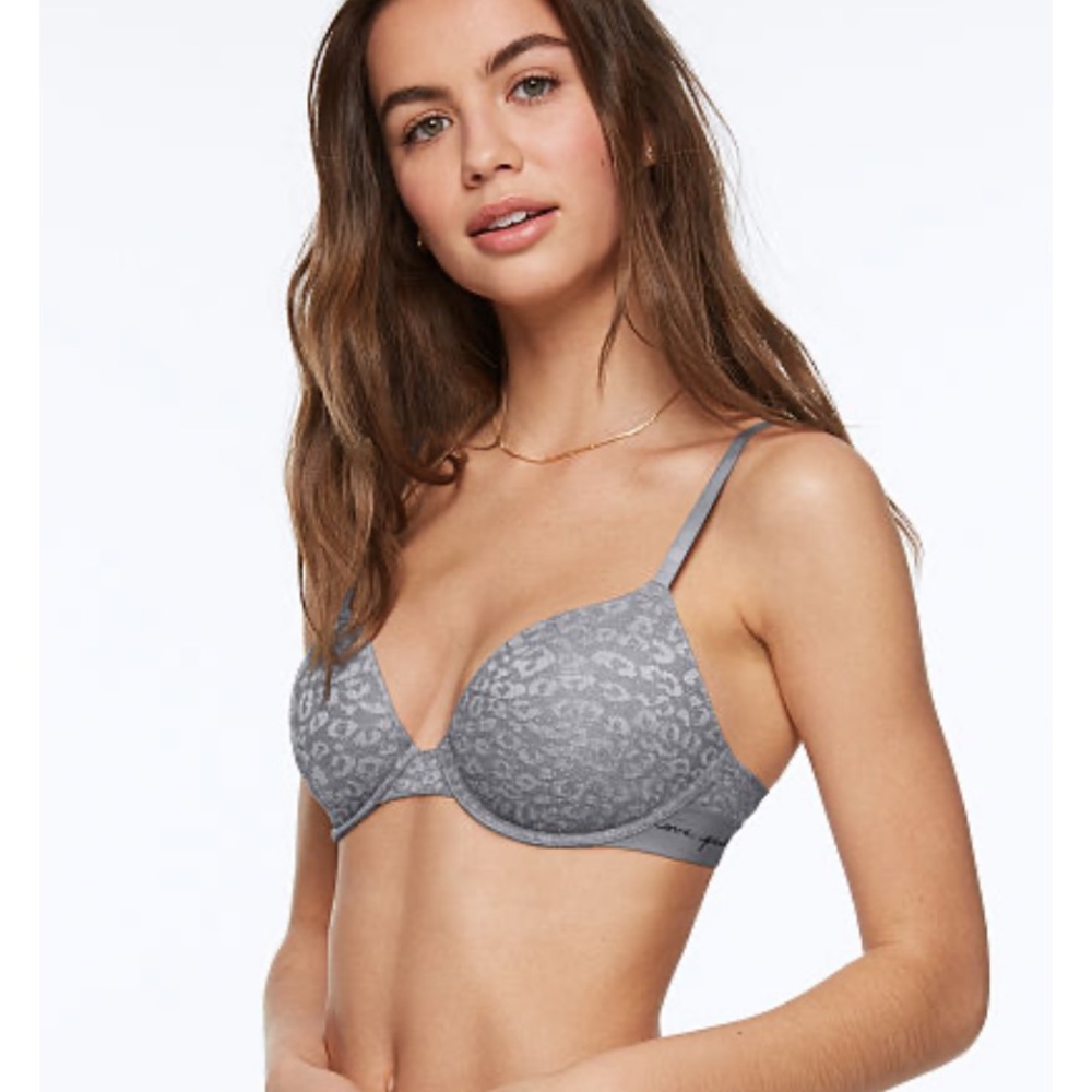 2/$35✨ PINK Victoria’s Secret T-Shirt Bra